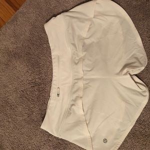 Lululemon Speed Short  2-way Stretch 2.5" (WHITE)